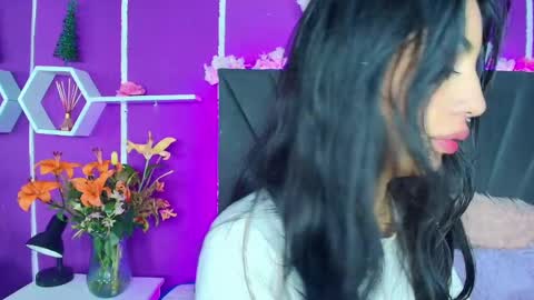 Jenner online show from 12/14/24, 10:02