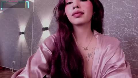 Jenner online show from 10/17/25, 08:44