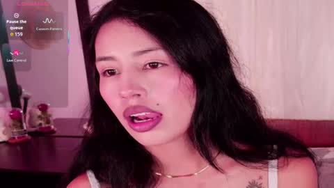 Jenner online show from 04/13/26, 07:41