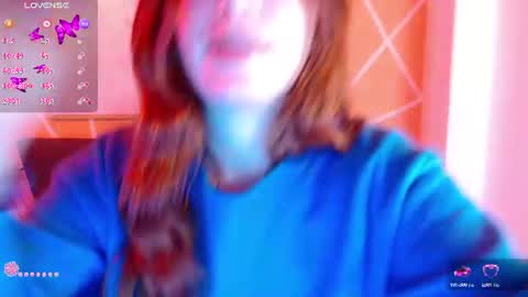 Snapshot of jenni_arango chatting on 06/26/26, 01:48 Jenny online show from 06/26/26, 01:48