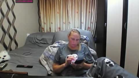 JenniDeep online show from 06/11/26, 06:17