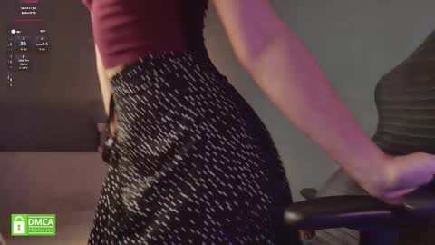 Jennie online show from 11/18/25, 08:13