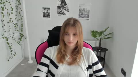 Karla online show from 04/19/26, 12:37