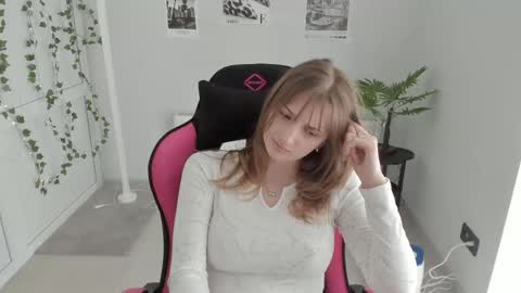 Karla online show from 04/23/26, 01:46