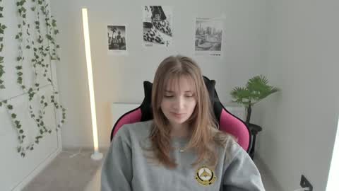 Karla online show from 04/27/26, 12:14