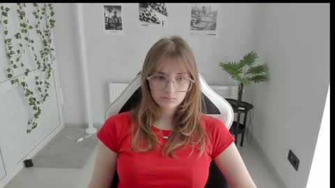 Karla online show from 05/20/26, 12:00