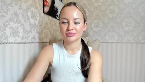 Jennifer online show from 12/17/25, 11:38