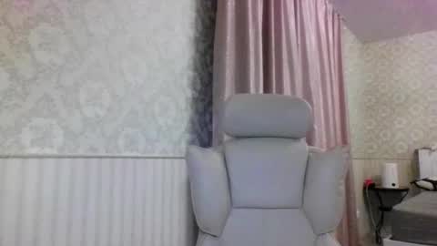 Jennifer online show from 02/16/26, 08:38