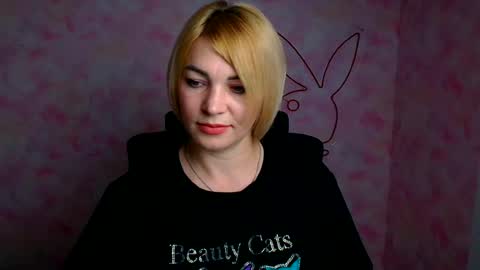 Snapshot of jennifer_cuttie chatting on 06/23/26, 11:41 Jennifer online show from 06/23/26, 11:41