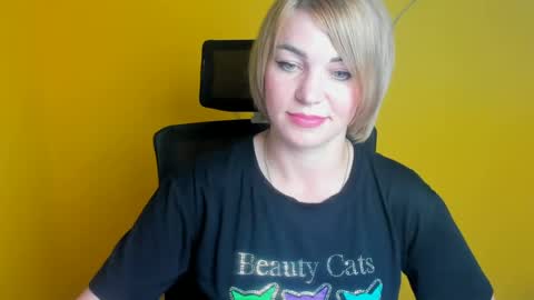 Snapshot of jennifer_cuttie chatting on 07/01/26, 11:45 Jennifer online show from 07/01/26, 11:45
