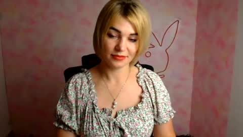 Snapshot of jennifer_cuttie chatting on 07/25/26, 11:52 Jennifer online show from 07/25/26, 11:52