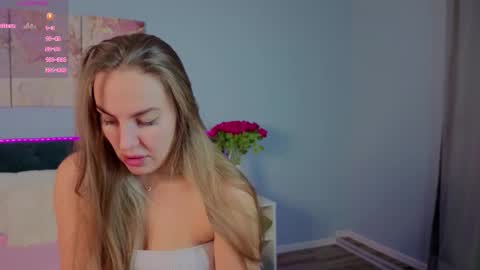 Jennifer hayess online show from 01/18/26, 01:09