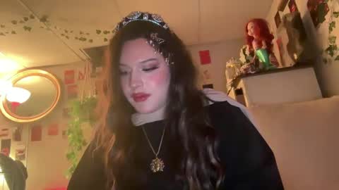 Snapshot of jennifer_robbie chatting on 12/09/24, 11:24 jennifer_robbie online show from 12/09/24, 11:24
