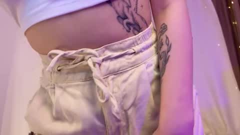 Jennifer online show from 10/16/25, 01:45