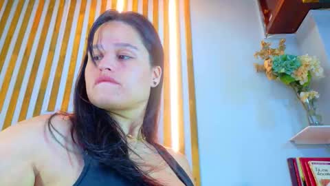 Snapshot of jennifer_vega1 chatting on 10/03/25, 09:34 Jennifer vega  online show from 10/03/25, 09:34