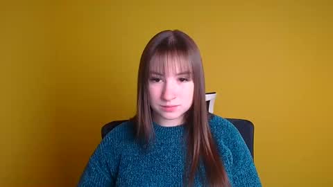 Jennifer online show from 02/04/25, 06:46