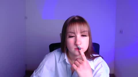 Jennifer online show from 02/10/25, 10:09