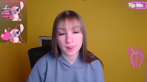 Jennifer online show from 02/20/25, 06:39