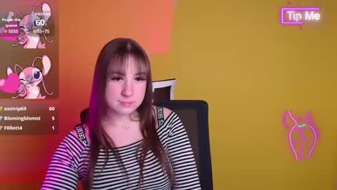 Jennifer online show from 03/05/25, 04:13