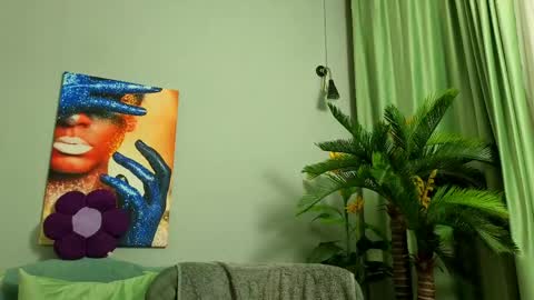 jenniferreys online show from 04/14/26, 05:57