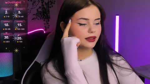 Jenni online show from 12/08/24, 05:11