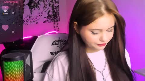 Jenni online show from 12/13/24, 03:32