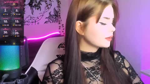 Jenni online show from 12/18/24, 08:20