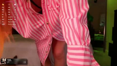 Jenn Hunt FYI spit on tits price change not denoted in menu images see tipmenu online show from 06/09/26, 02:34