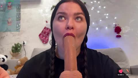 Mila online show from 12/16/24, 07:54