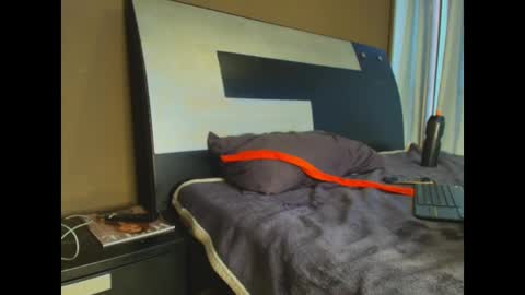 Jenn online show from 02/13/25, 07:10