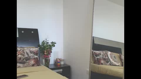 Jenn online show from 01/15/26, 06:00