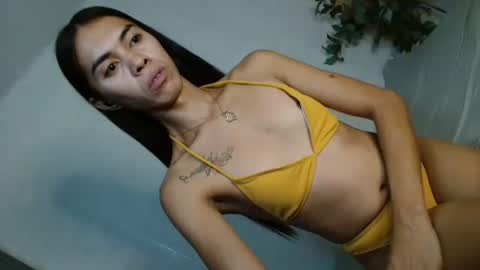 PRETTY JENNY online show from 12/13/25, 09:09