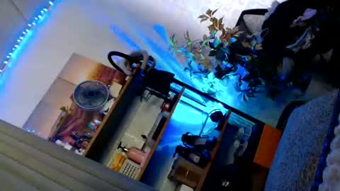 PRETTY JENNY online show from 06/15/26, 12:35