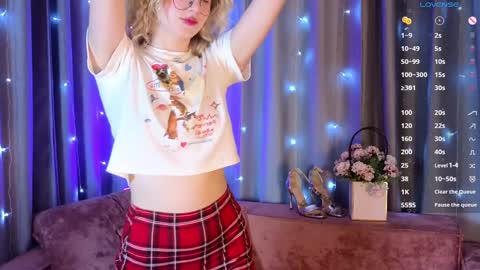 Snapshot of jenny_bunny_ chatting on 01/05/25, 07:38 jenny_bunny_ online show from 01/05/25, 07:38
