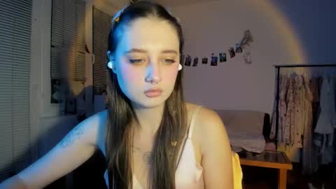 Snapshot of jenny_cox_love chatting on 09/22/25, 06:10 Jennifer Jenny Darling   online show from 09/22/25, 06:10