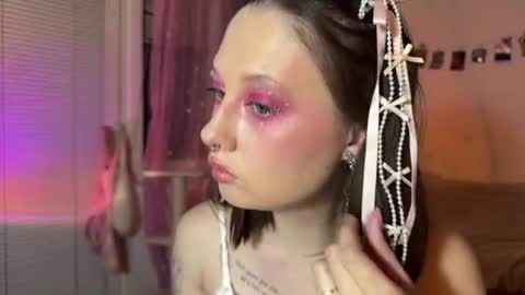 Snapshot of jenny_cox_love chatting on 07/18/26, 07:17 Jennifer Jenny Darling online show from 07/18/26, 07:17