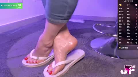 Jenny online show from 04/27/26, 01:42