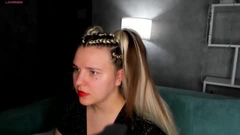 Jenny online show from 02/17/26, 09:28