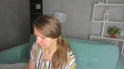 Snapshot of jenny_jimmy chatting on 06/18/26, 09:25 Jenny online show from 06/18/26, 09:25