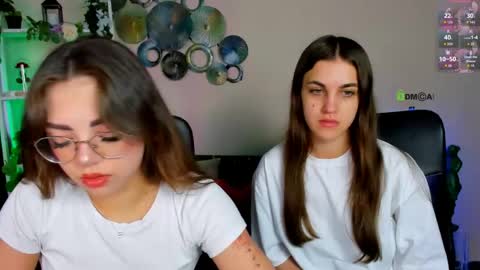 Jenny online show from 04/18/26, 09:35