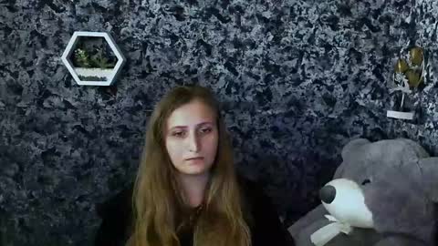 jenny_smille_ online show from 06/05/26, 06:52