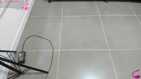 jenny_stark online show from 12/04/25, 11:19