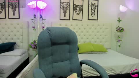 jenny_stark online show from 05/22/26, 11:05