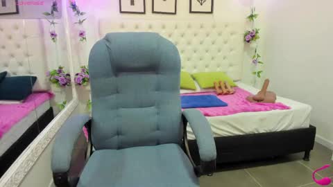 jenny_stark online show from 05/28/26, 11:07