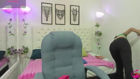 jenny_stark online show from 06/30/26, 11:11