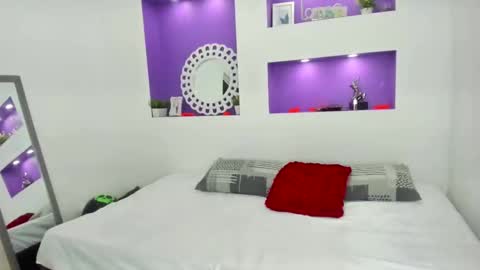 jenny_towers online show from 11/09/25, 07:01