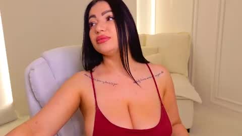 Snapshot of jenny_x_ chatting on 06/26/26, 03:11 JENNY online show from 06/26/26, 03:11