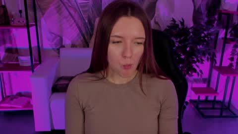 Jenny NO Nude online show from 12/12/24, 08:25