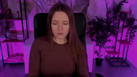 Jenny NO Nude online show from 12/18/24, 05:37