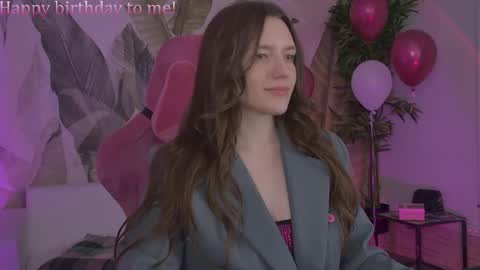 Snapshot of jennydens chatting on 05/19/26, 05:41 Jenny NO Nude online show from 05/19/26, 05:41